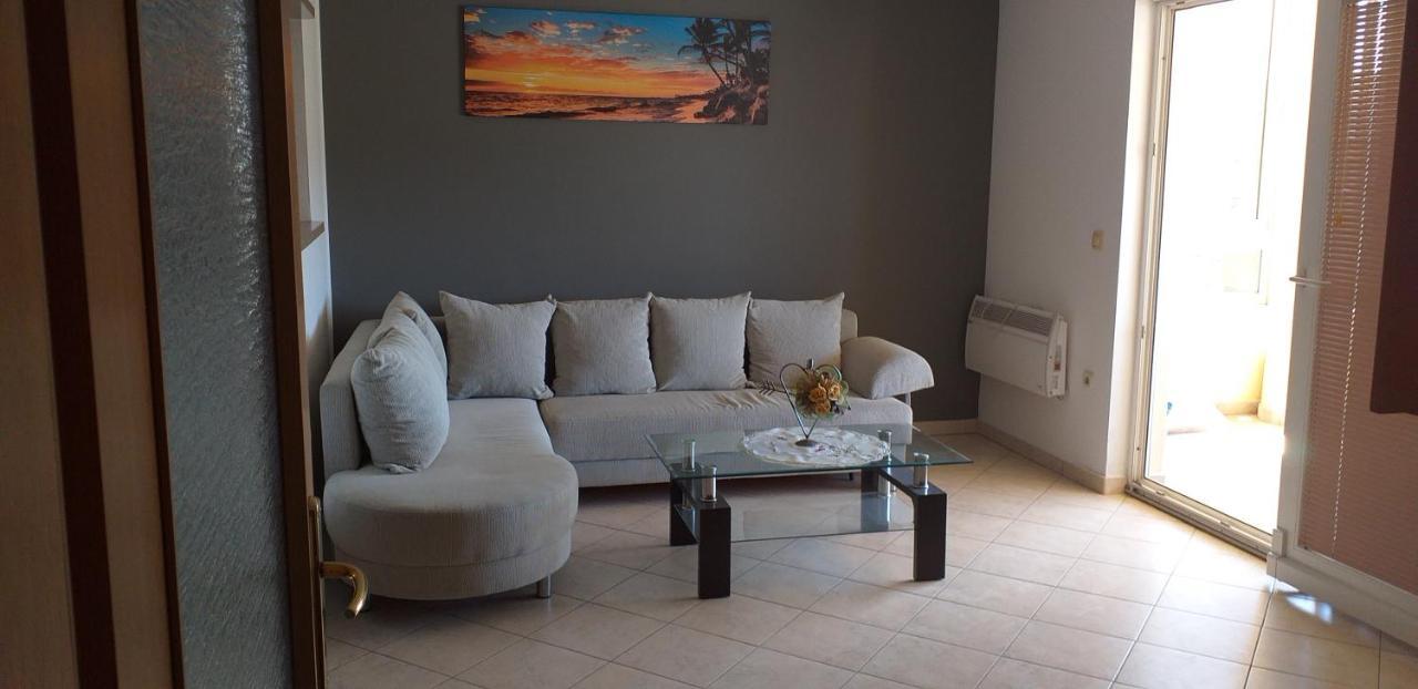 Apartment Rubin Kaštela Esterno foto
